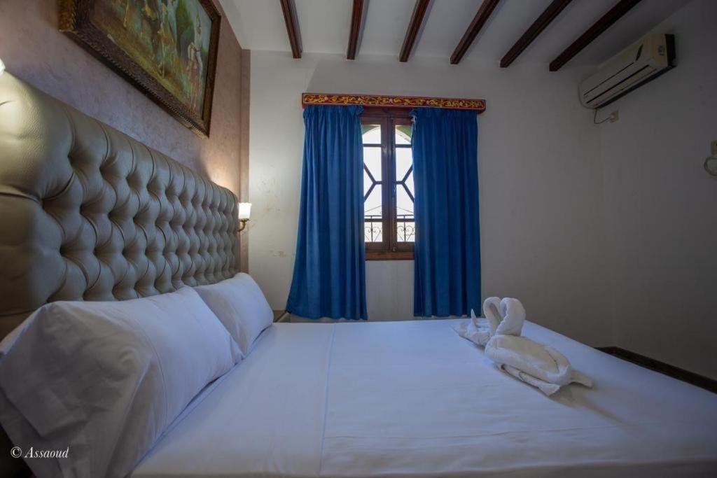 Guest House Yasmina Szafszawan Zewnętrze zdjęcie