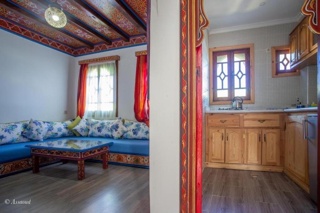 Guest House Yasmina Szafszawan Zewnętrze zdjęcie