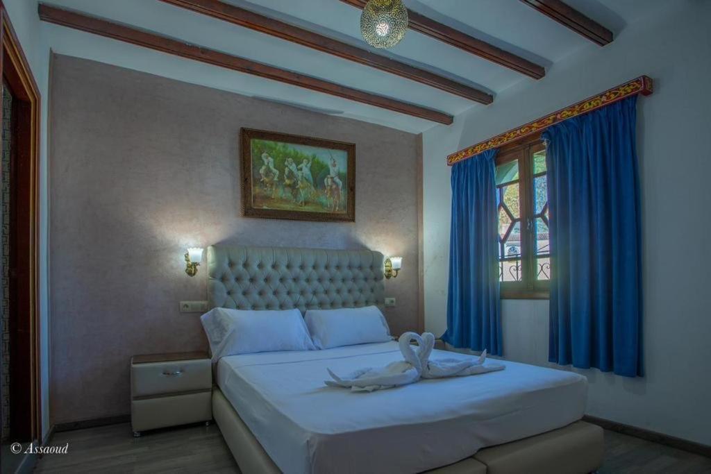 Guest House Yasmina Szafszawan Zewnętrze zdjęcie